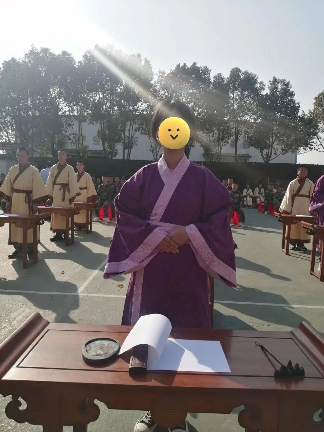 囄